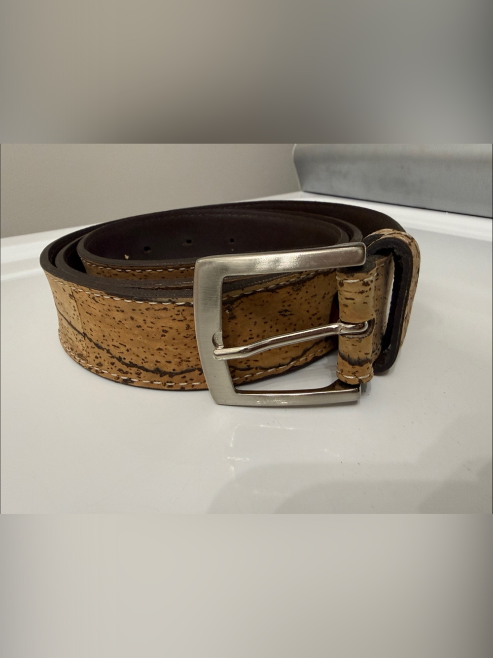 Men's Natural Cork-Pattern Belt with Silver Buckle